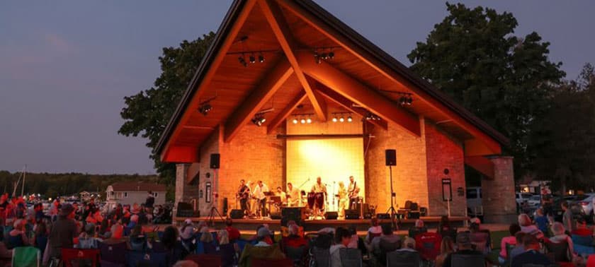 sister bay park concert