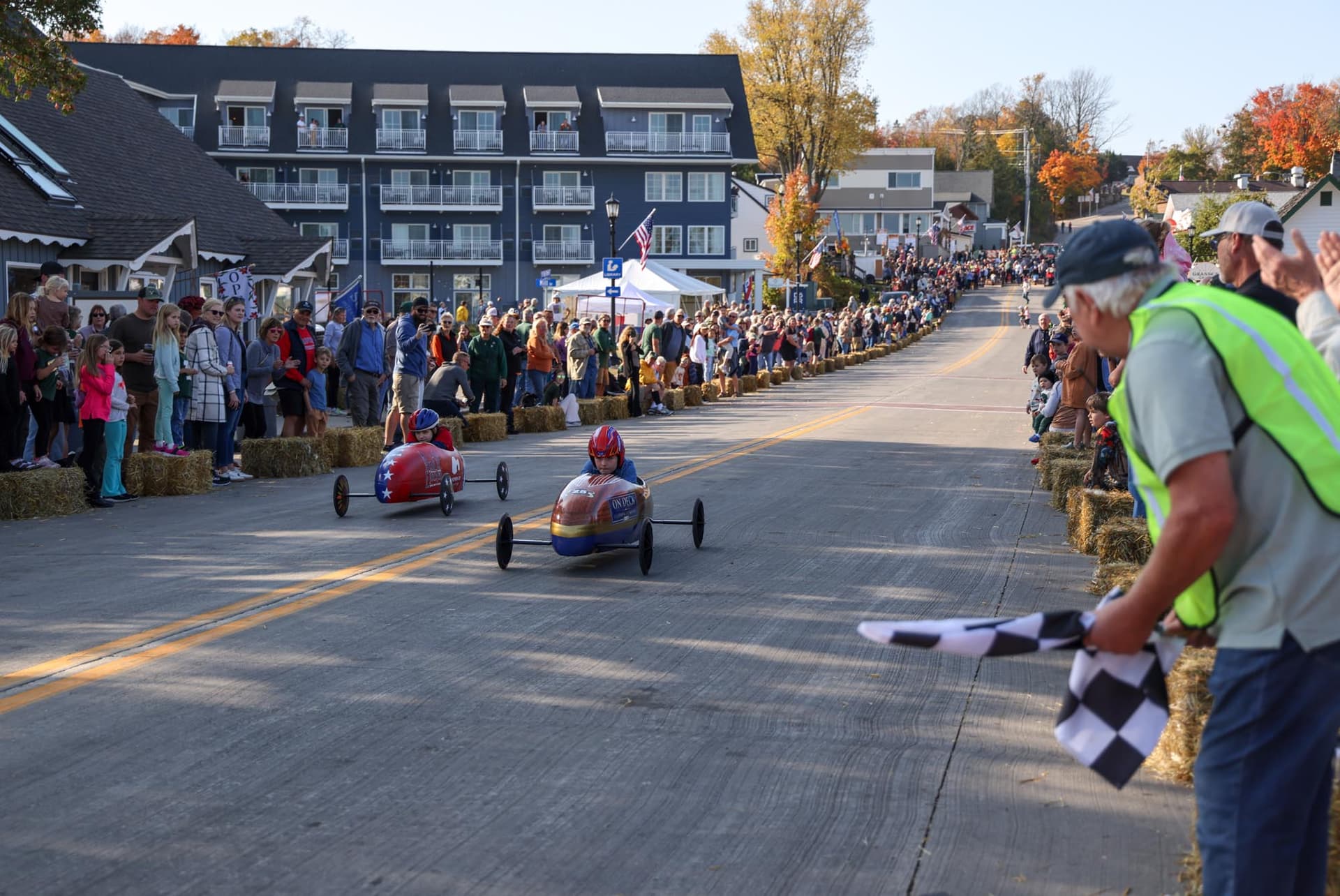 derby car race