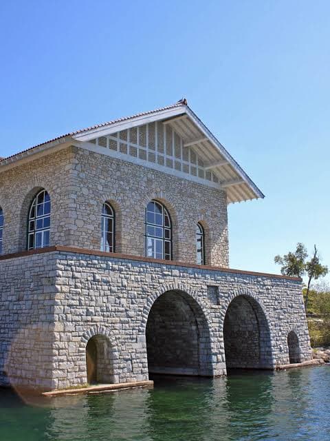 Thordarson boathouse