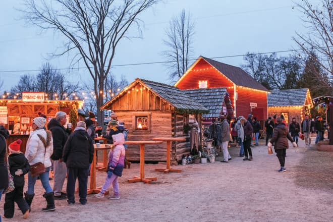 christkindlmarkt main drag