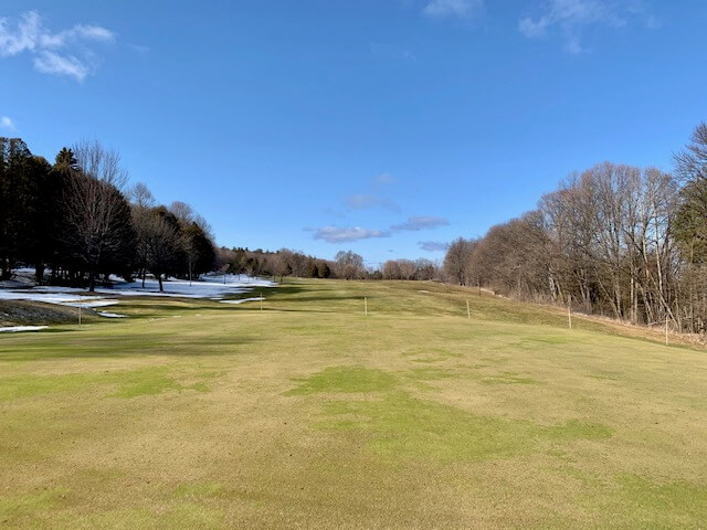 The fairway at Peninsula Park Golf Course waits patiently for spring.